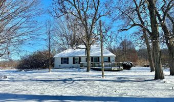 462 Knoxville Trl, Alpha, IL 61413