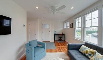 23 Warren Ave 1, Middletown, RI 02842