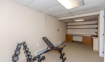 71 Clarence St, Cranston, RI 02910