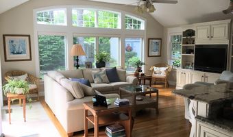 23 Seabreeze Dr, Bourne, MA 02532