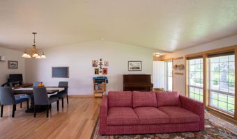 700 Cedar St, Bellevue, ID 83313