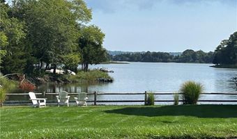 40 Web Ave 221, North Kingstown, RI 02852