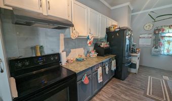 502 N Oliphant St, Bruceville, IN 47516