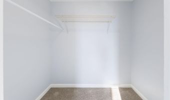 4600 DUKE St 413, Alexandria, VA 22304