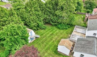 32 Loveland Ln, Bristol, CT 06010