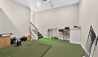 5039 W RED BARN Ct, Appleton, WI 54913