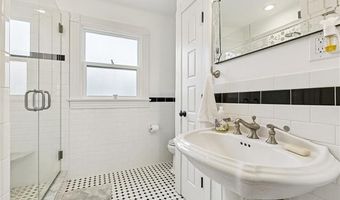236 ANGELA St, Arabi, LA 70032