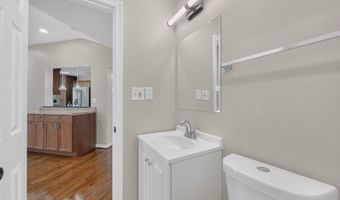 4906 UPLAND Dr, Alexandria, VA 22310