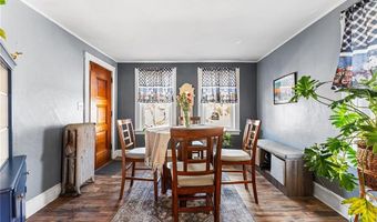 95 Ivy St, East Providence, RI 02914