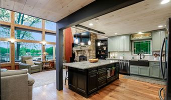 17 Point Ln, Arcadia, IN 46030