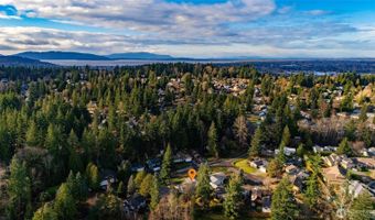 1464 Greenville Dr, Bellingham, WA 98226