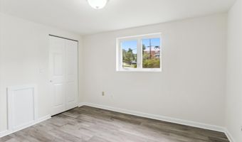 9915 ASHBURTON Ln, Bethesda, MD 20817