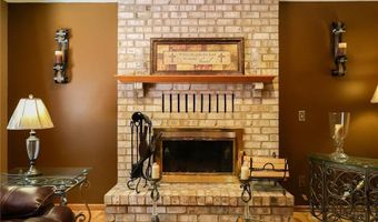 13720 Georgia Dr, Apple Valley, MN 55124