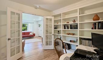 2115 Mecklenburg Ave, Charlotte, NC 28205