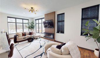 121 N Howard St, Akron, OH 44308