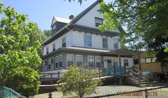 1732 BROAD St, Cranston, RI 02905