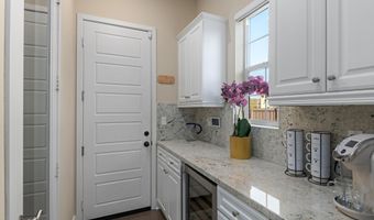 5401 Reef Cir, Carlsbad, CA 92008