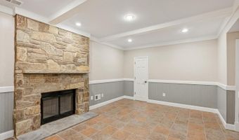 8942 BARROWGATE Ct, Potomac, MD 20854