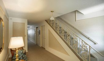 408 S Hall St 8, Algona, IA 50511