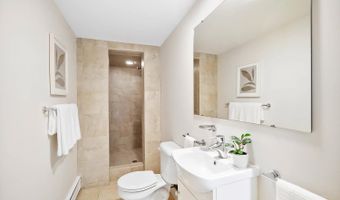 7460 Fair Oaks Dr, Amberley, OH 45237