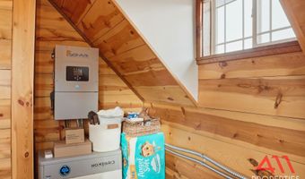 1787 Oak Creek Rd, Aladdin, WY 82710