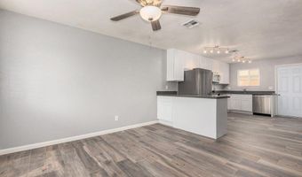 3 N Naco Way Apt 2, Chandler, AZ 85225