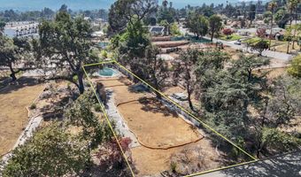 2717 Maiden Ln, Altadena, CA 91001