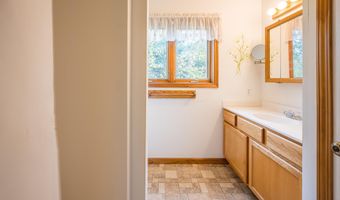 1724 Middle Pt, Alger, MI 48610