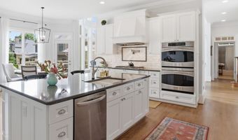 6293 Fernstone Trl NW, Acworth, GA 30101