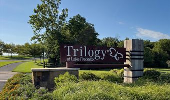 144 COWBIRD St, Lake Frederick, VA 22630