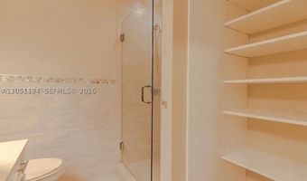 3525 Magellan Cir 626, Aventura, FL 33180