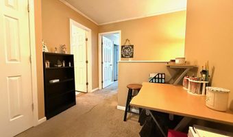 577 Briarwood Ln, Bedford, IN 47421