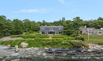 4 Mulberry Rd, Bristol, RI 02809