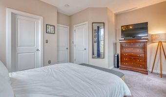 32 S REGESTER St, Baltimore, MD 21231
