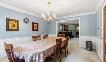1837 S LEE St, Appleton, WI 54915