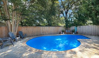 118 Routt St, Alamo Heights, TX 78209