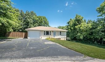 2390 Glenn Dr, Arnold, MO 63010