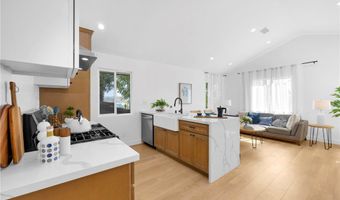 351 Vista Pl, Los Angeles, CA 90042