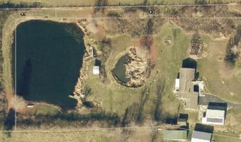 399 E Wilson Rd, Bloomfield, IN 47424
