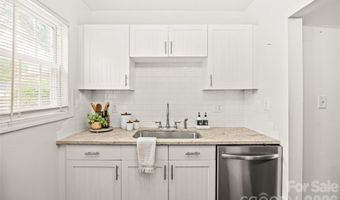 1562 Pecan Ave, Charlotte, NC 28205