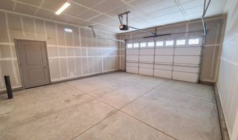 853 Great Basin Ln, Fallon, NV 89406
