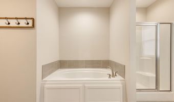1913 E Jane St, Abbeville, LA 70510