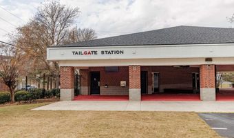 225 Oak St 104, Athens, GA 30605