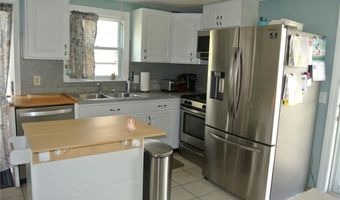 4 Eden Park Dr, Cranston, RI 02910