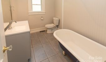 58 Oakley Rd, Asheville, NC 28803