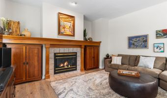 6643 Orion Ct, Arvada, CO 80007