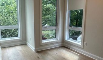 4319 HARRISON St NW #6, Washington, DC 20015