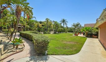2124 Cervato Dr, Camarillo, CA 93012