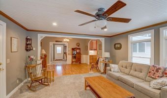 7422 Loy Rd, Arena, WI 53503