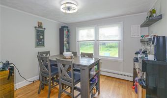 44 Dudley Ave, Newport, RI 02840